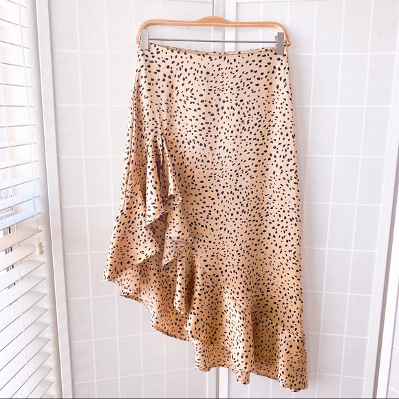 Forever 21 Dresses & Skirts - FOREVER 21 Animal Print Asymmetrical Ruffled Skirt